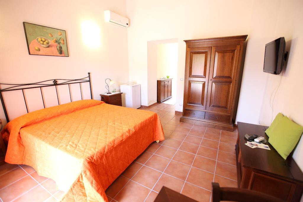 Agriturismo Serrafiori Casa Serrafiori Extérieur photo